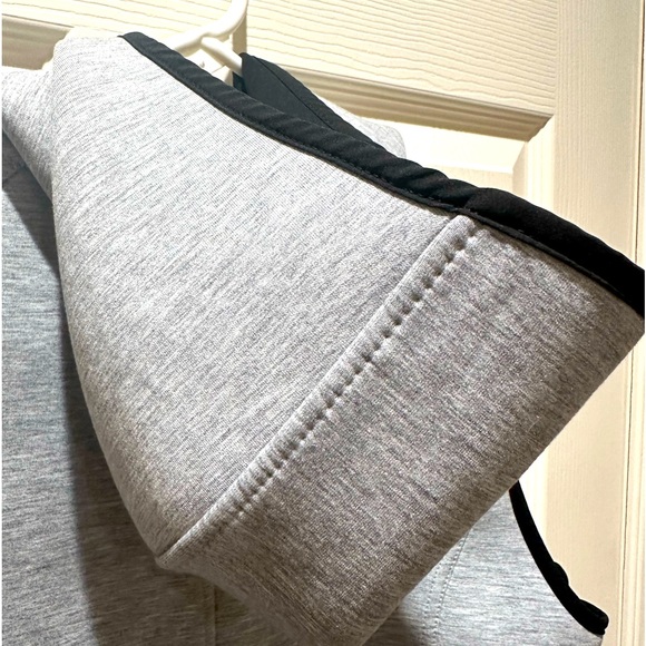 New Gerry Ladies' Lightweight Knit Vest Hooded in Light Heather Grey NWT - Picture 6 of 15